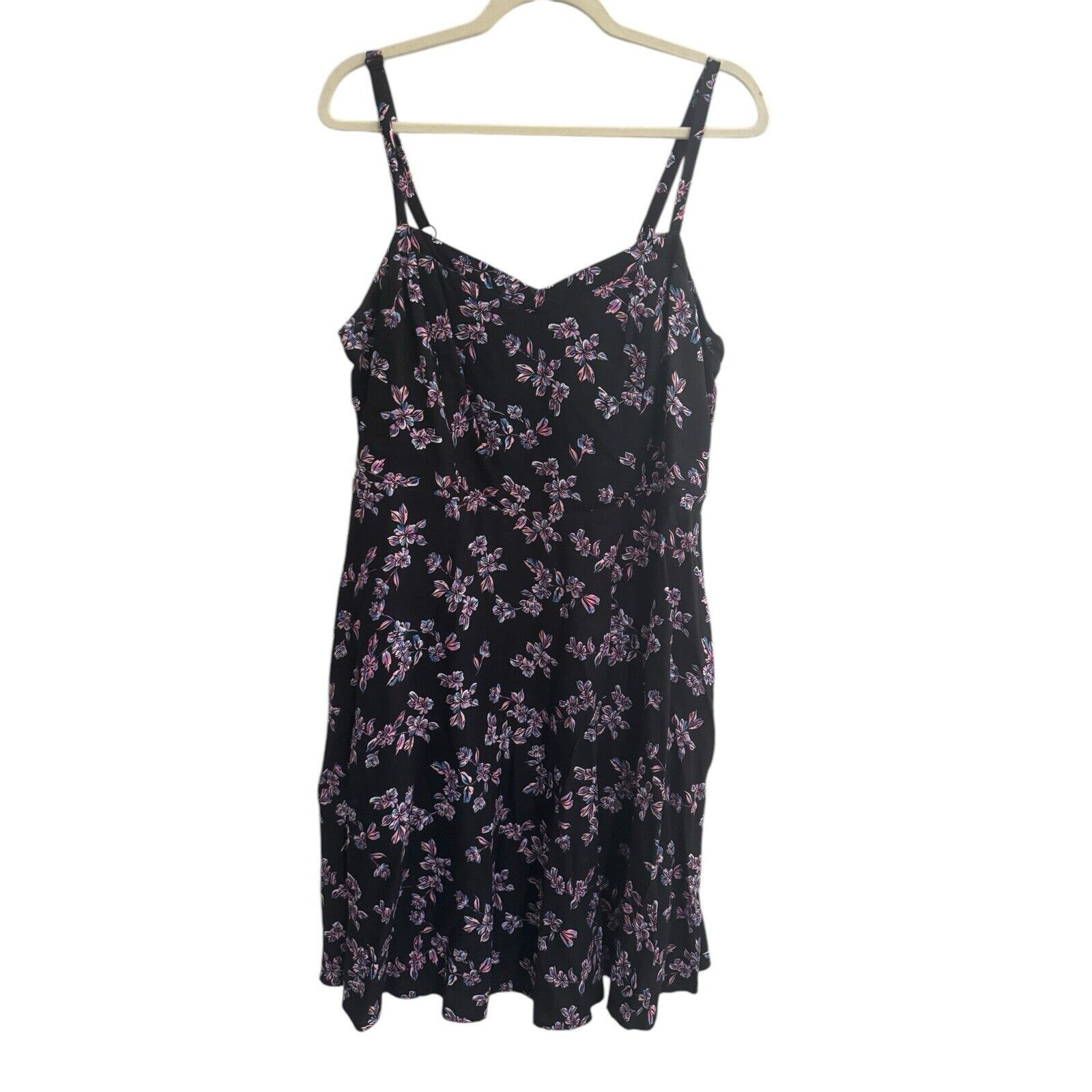 Torrid Sz 1 Floral Knee Length Sundress Summer Dress Black Floral Smocking #4080